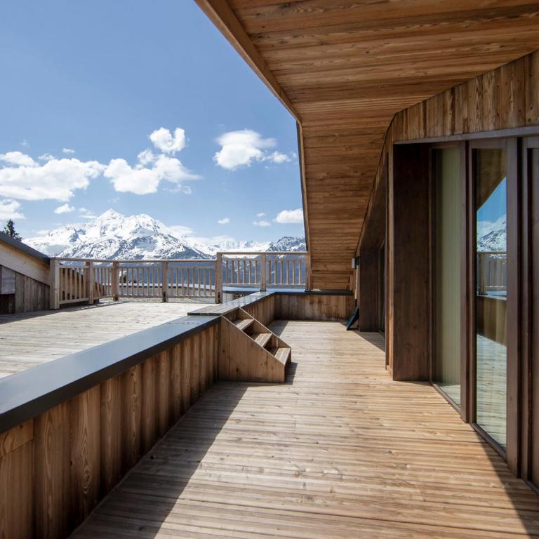 Rooftop neuf avec balcon sud, parking et wifi - Appartement 4 Chambres - 7