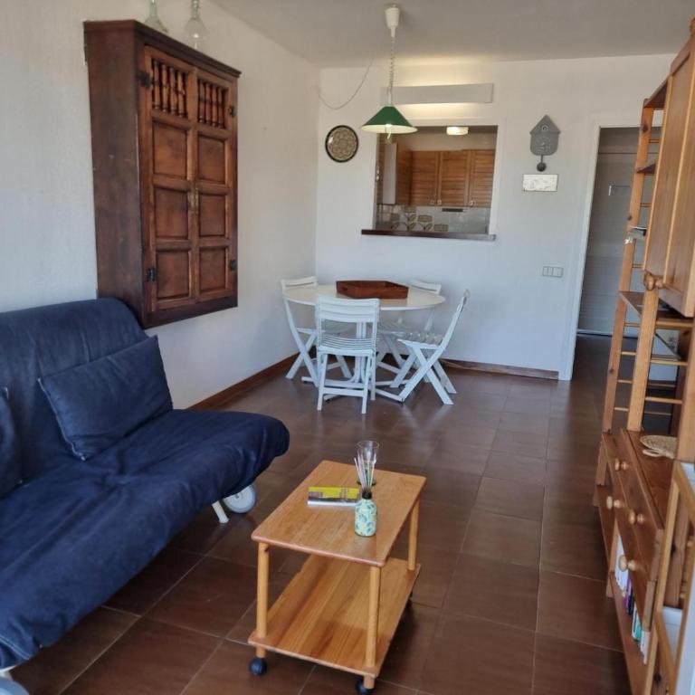 Apartamento acogedor en L'Escala con terraza cerca de la playa - HISP-236-156 - Apartment - 5