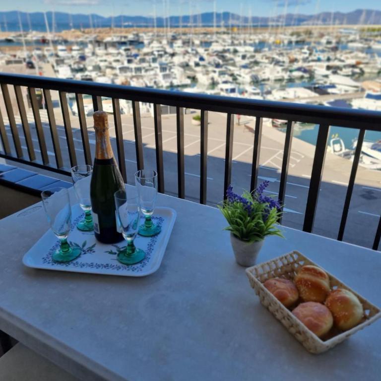 Apartamento acogedor en L'Escala con terraza cerca de la playa - HISP-236-156 - Apartment - 6