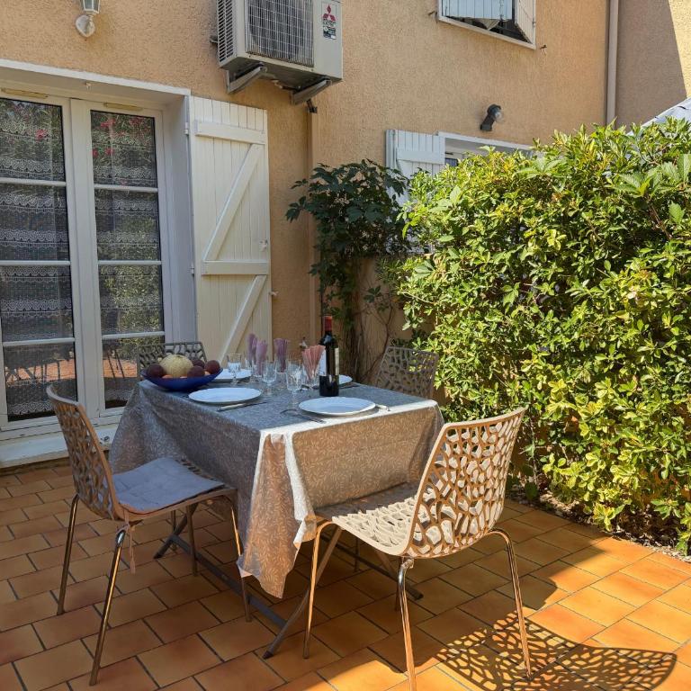 Charmant pavillon climatisé avec piscine, proche plage - FR-1-732-46 - Maison de Vacances - 1