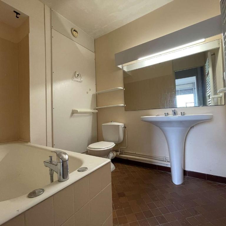 3 pièces avec piscine, proche plage, wifi, parking - idéal familles - FR-1-328-257 - Apartamento - 9
