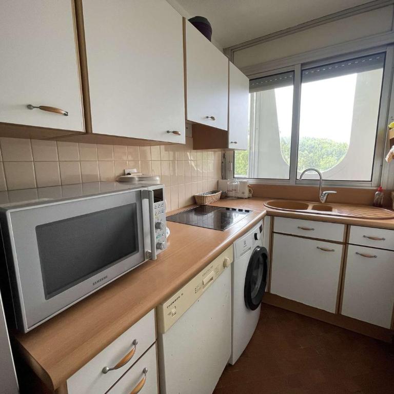 3 pièces avec piscine, proche plage, wifi, parking - idéal familles - FR-1-328-257 - Apartamento - 10