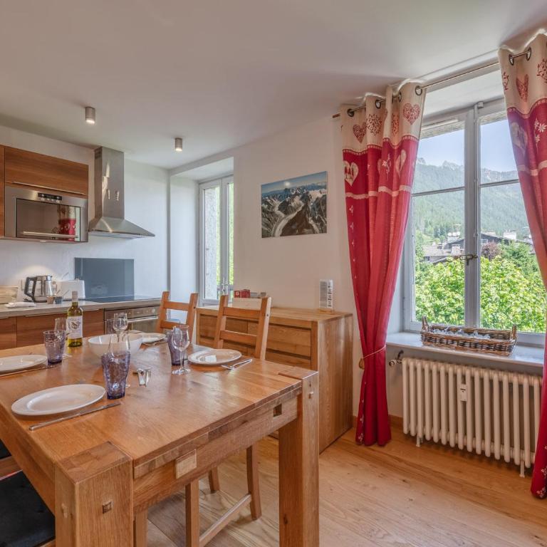 Appartement 3P Chamonix, Proche Pistes, Animaux Bienvenus, Parking, WiFi - FR-1-343-257 - Apartment - 14