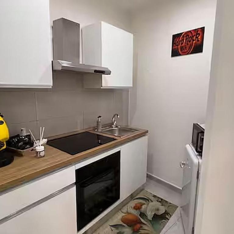 New studio apartment in the center - Appartamento con 1 Camera da Letto - 2