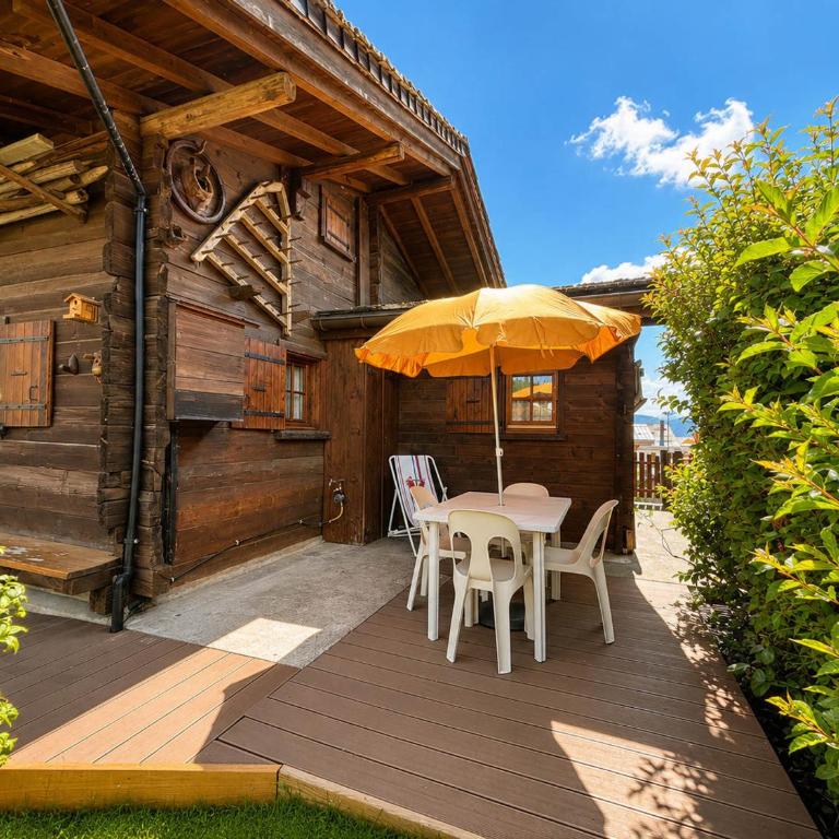 Chalet savoyard cosy au cœur du village, proche des pistes - Appartement 2 Chambres - 16