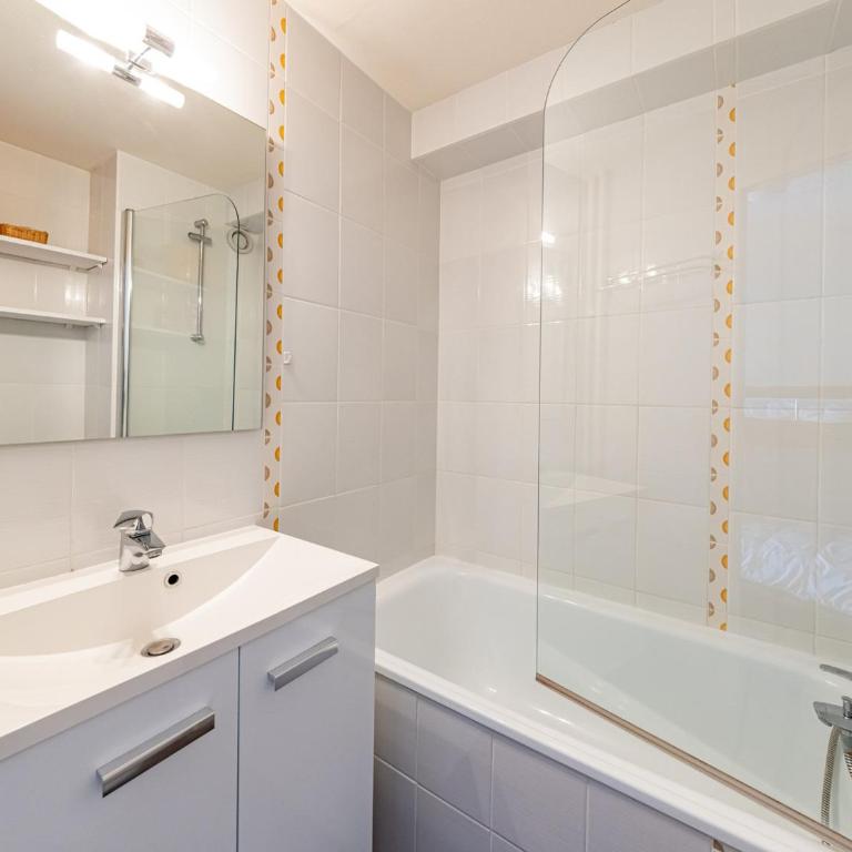 Studio moderne 4 pers, à 30m des pistes et commerces - Studio - 8