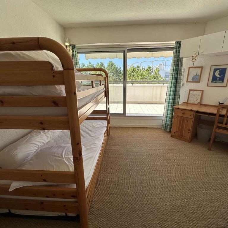 Bel appart 3 pièces avec grande terrasse, proche plage, parking et WIFI - FR-1-328-261 - Apartamento - 8