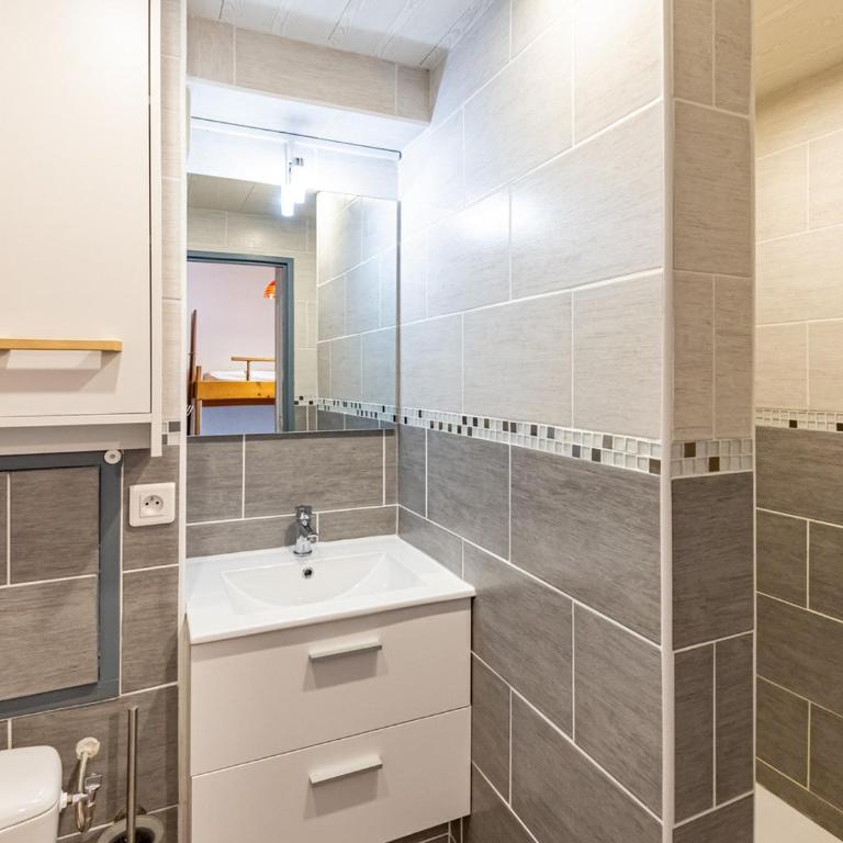 Studio moderne 28m² pour 4 pers. près télésiège à Saint-François-Longchamp - FR-1-807-46 - Studio - 12