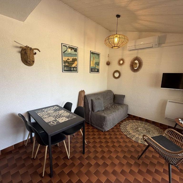 Villa T2 Front de Mer avec Terrasse à Port Leucate - 4 Couchages, Parking Privé, Plage à Pieds - FR-1-81-515 - Villa - 10
