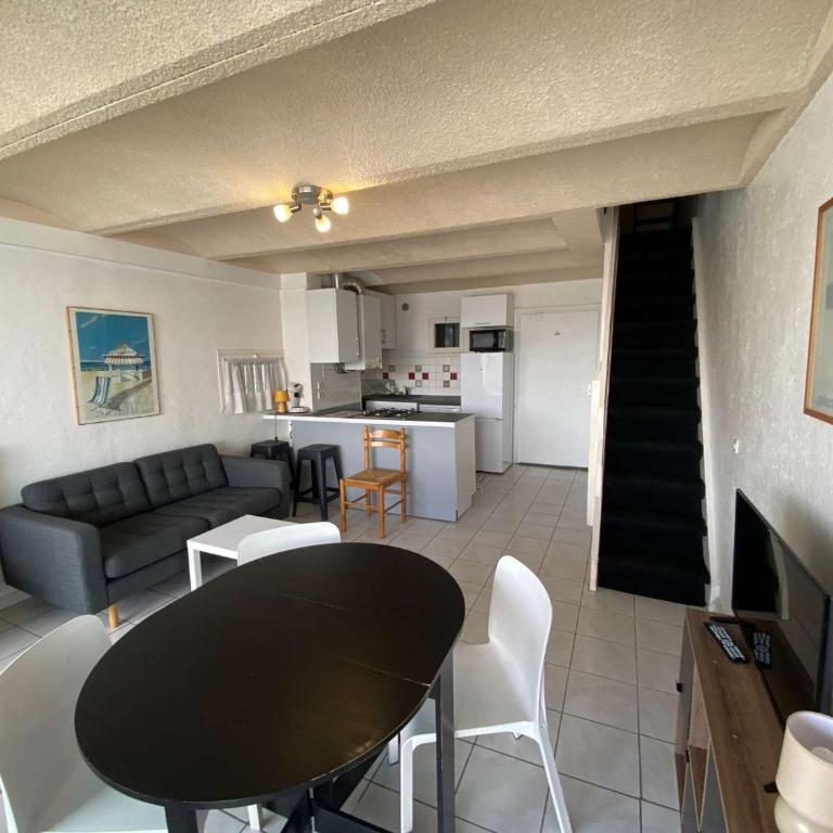 Villa avec animaux et parking, vue lac - 6 pers. - FR-1-81-785 - Villa - 16