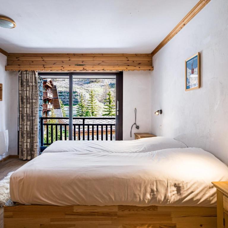 Appartement 2P avec balcon au centre station, Val-d'Isère - FR-1-518-84 - Apartment - 13
