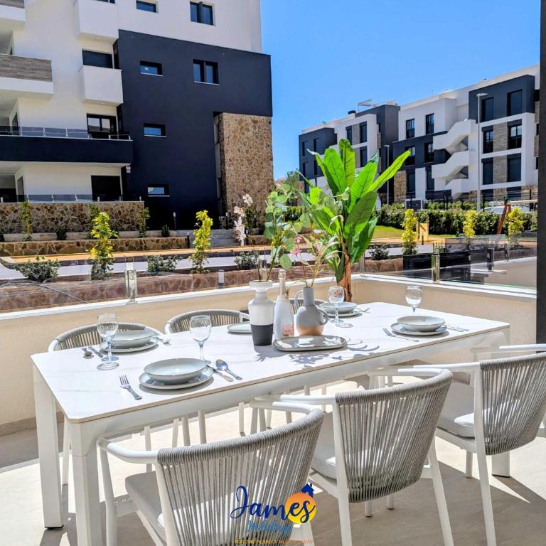 Modern Family Apartment with Pool Duly15 - Apartment - 22