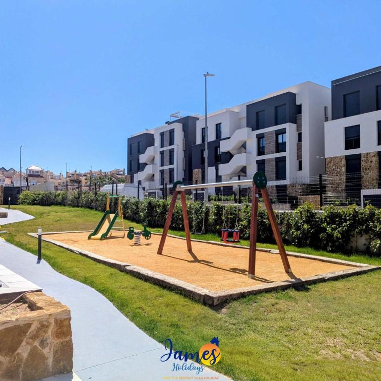 Modern Family Apartment with Pool Duly15 - Apartment - 26