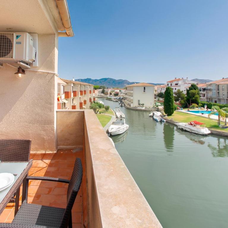 WELCS APARTAMENTO 406 EMP con vistas al canal - Apartment mit Aussicht und Balkon - 1