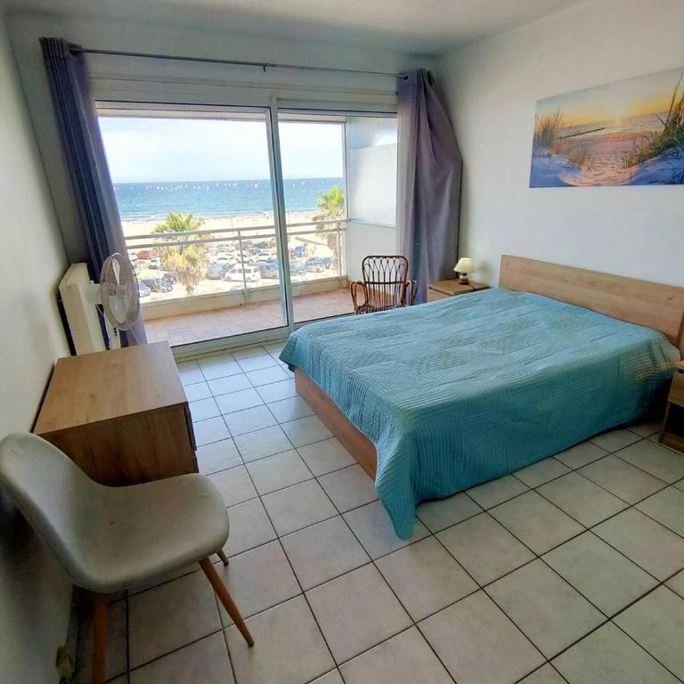T2 rénové face mer avec balcon au Canet-Plage, 4 pers - FR-1-696-127 - Appartement - 6