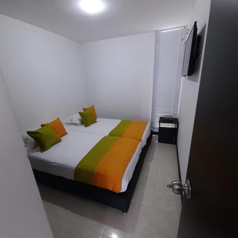 Apartahotel Piscina a minutos de centros turisticos - Apartamento de 2 dormitorios - 20