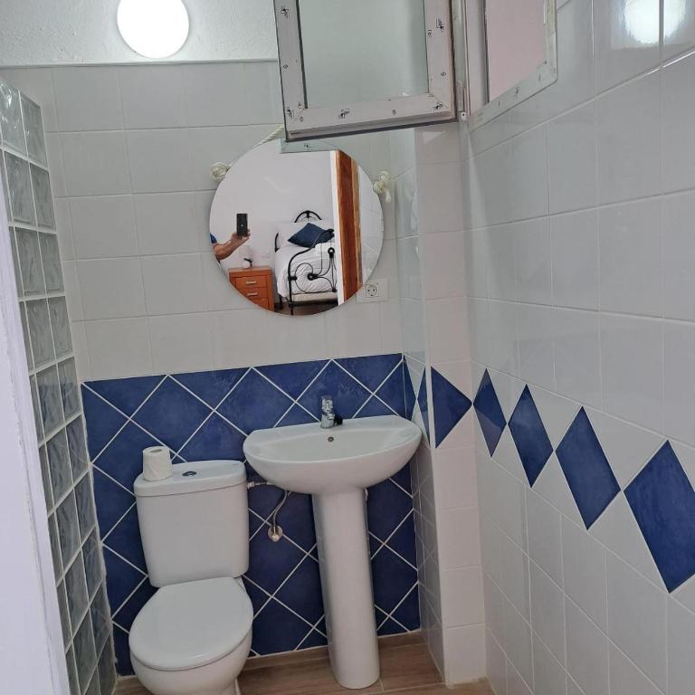 El Cachorro - Two-Bedroom Deluxe Apartment with Ocean View - 19