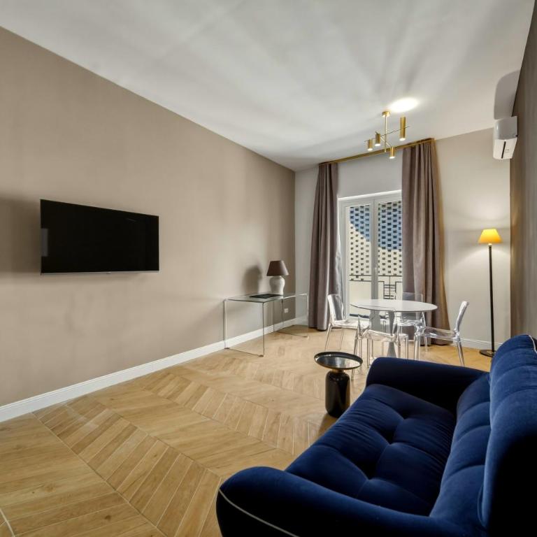 Alpha Domus 6 - Appartamento Deluxe con 2 Camere da Letto e Balcone - 16