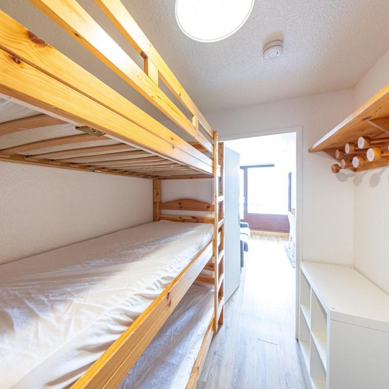 Studio moderne proche pistes, 4 pers., ski casier - FR-1-807-112 - Estudio - 9