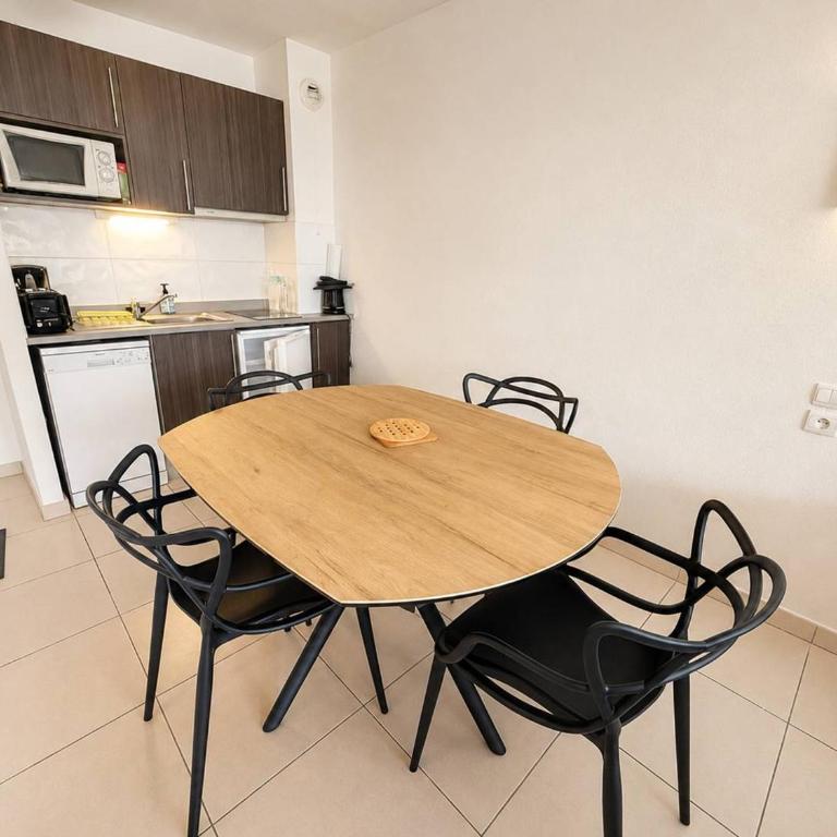 Appartement T2 climatisé avec terrasse, proche plage à Argelès-sur-Mer, parking et piscine inclus - FR-1-388-202 - Appartement - 8