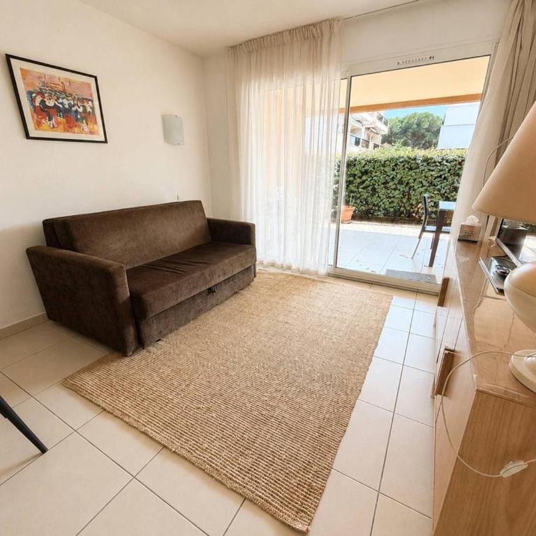 Appartement T2 climatisé avec terrasse, proche plage à Argelès-sur-Mer, parking et piscine inclus - FR-1-388-202 - Appartement - 9