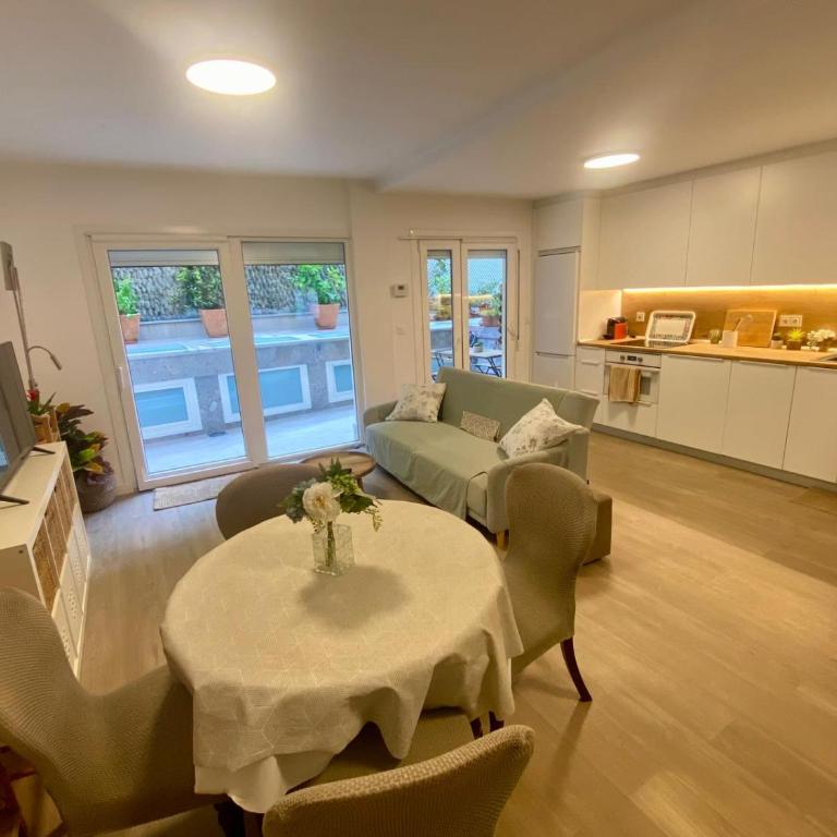 Piso con terraza junto a la playa - Appartamento con 2 Camere da Letto - 24