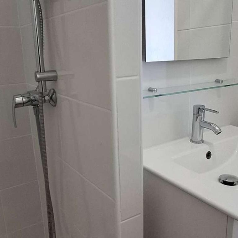 Studio accueillant, animaux admis - 2 pers. - FR-1-571-75 - Appartement - 5