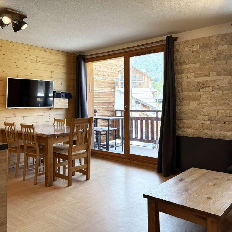 Duplex skis aux pieds pour 8, avec piscine, Les Orres 1800 - FR-1-322-533 - Apartment - 17