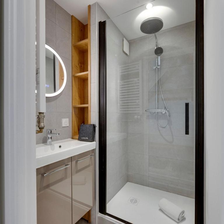 Duplex 45m² pour 4 pers, ski aux pieds à Tignes Val Claret - FR-1-889-36 - Apartment - 13