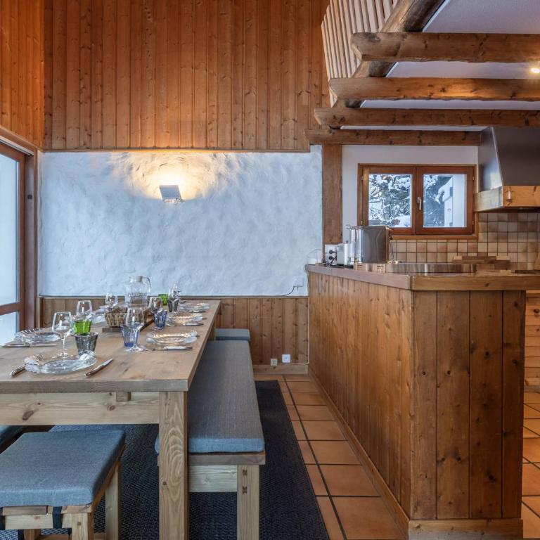 Chalet familial Savoyard près du Mont-Blanc - Accueille 10 pers. - FR-1-343-258 - Chalet - 7