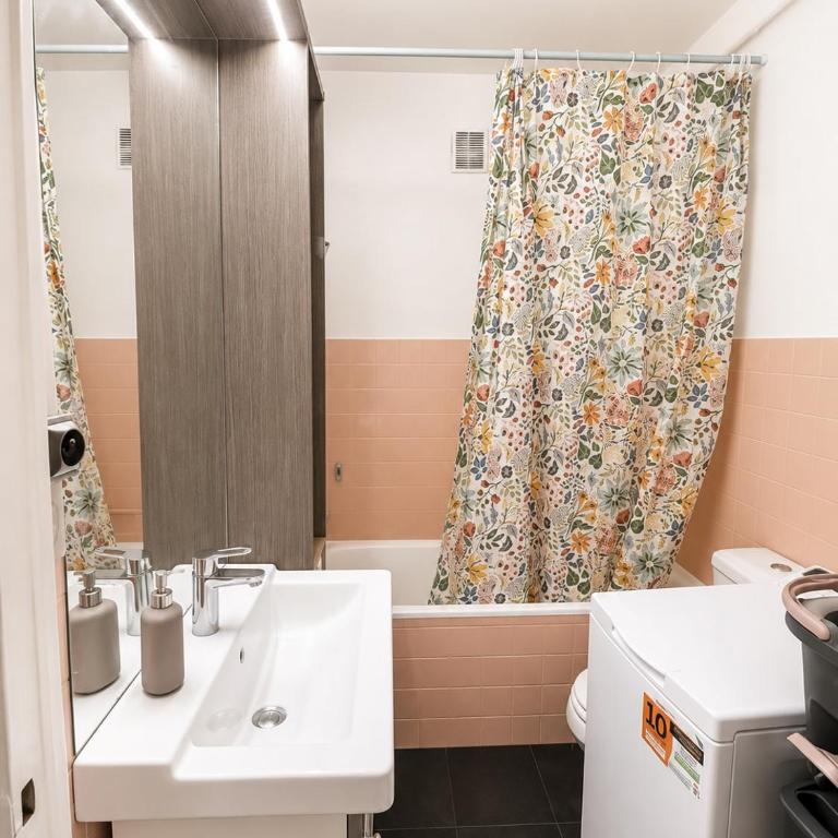 Cozy, air-conditioned, downtown Antibes - Appartement 1 Chambre - 2