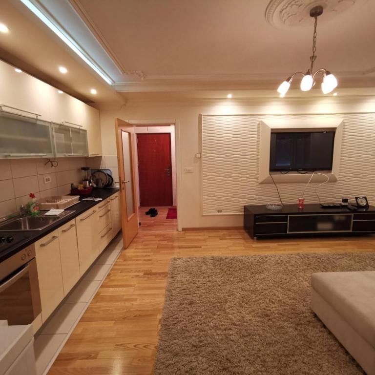The Corner Apartment - Apartman sa 1 Spavaćom Sobom - 4