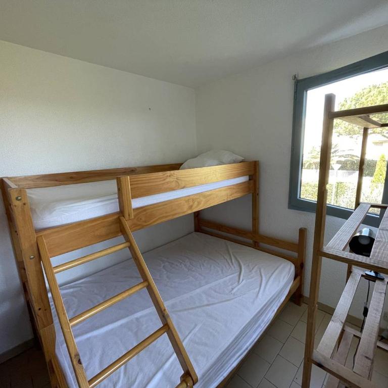 Appartement 2 pièces en front de mer avec piscine, terrasse et parking - 5 couchages, Saint Cyprien Plage - FR-1-106-102 - Apartment - 9