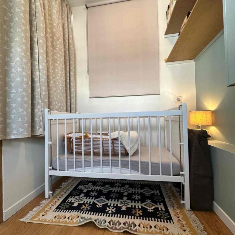 Bel appartement équipé de 54 m à Paris - Appartement - 5