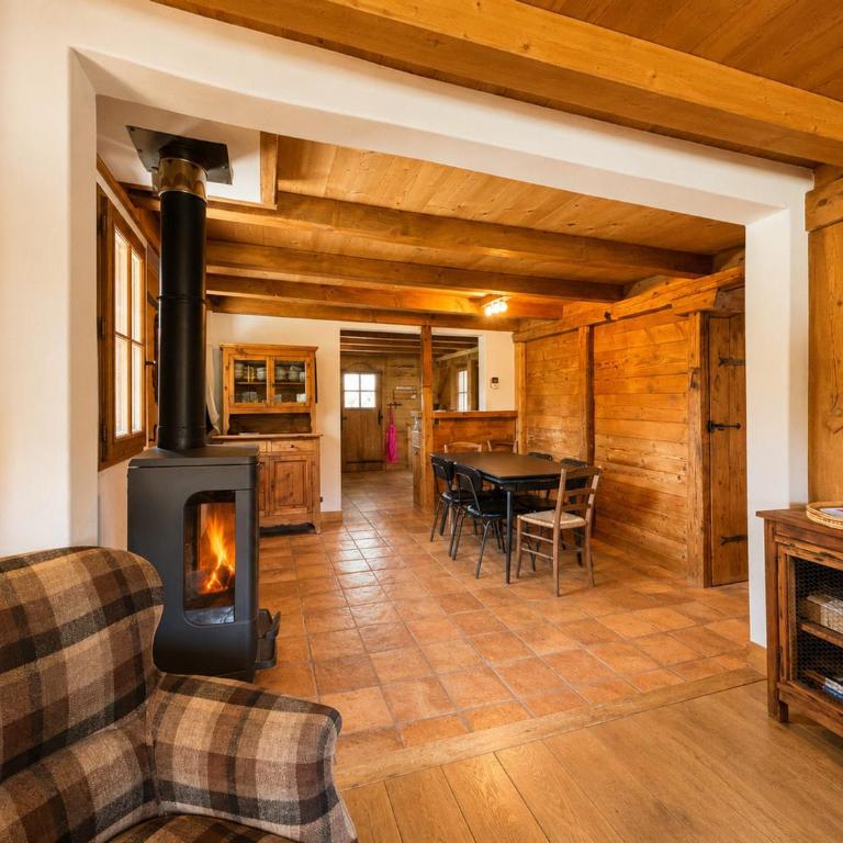 Chalet cosy 6-8 pers avec poêle à bois et terrasse ensoleillée - FR-1-505-154 - Chalet (6 Adultes) - 9