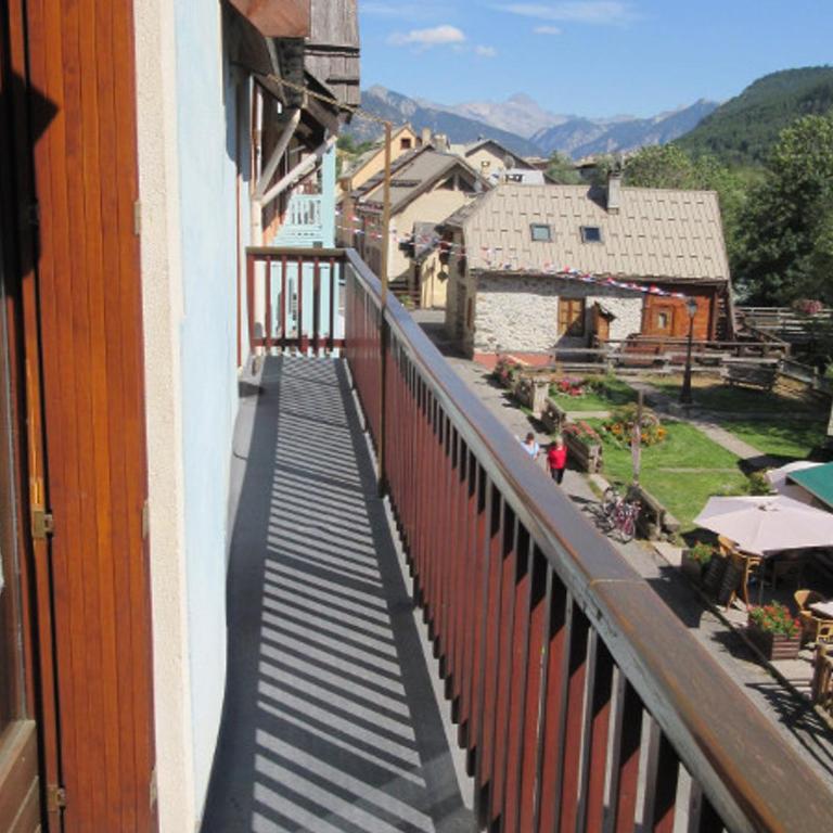 Charmant duplex 3 chambres, 8 personnes avec jardin, cheminée, proche pistes - Serre Chevalier - FR-1-762-32 - Appartement - 9