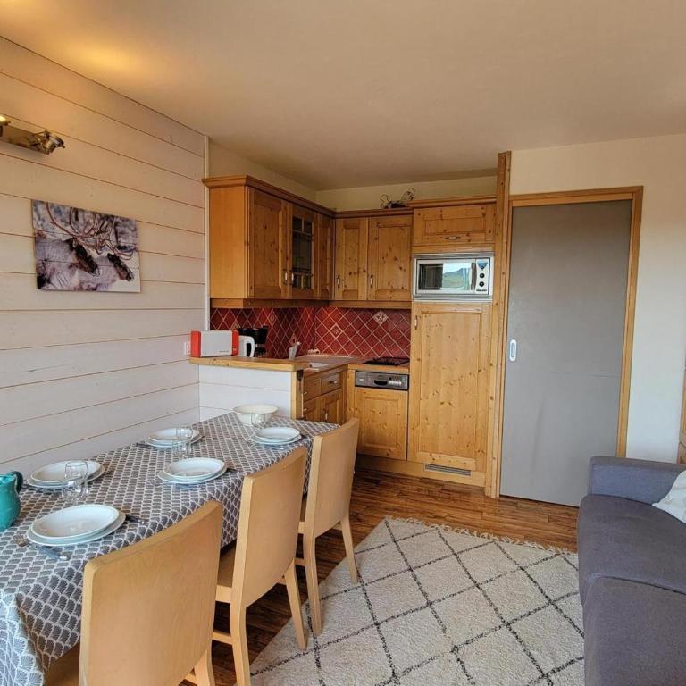 Appartement rénové, proche station, balcon, animaux admis - Appartamento con 1 Camera da Letto - 10