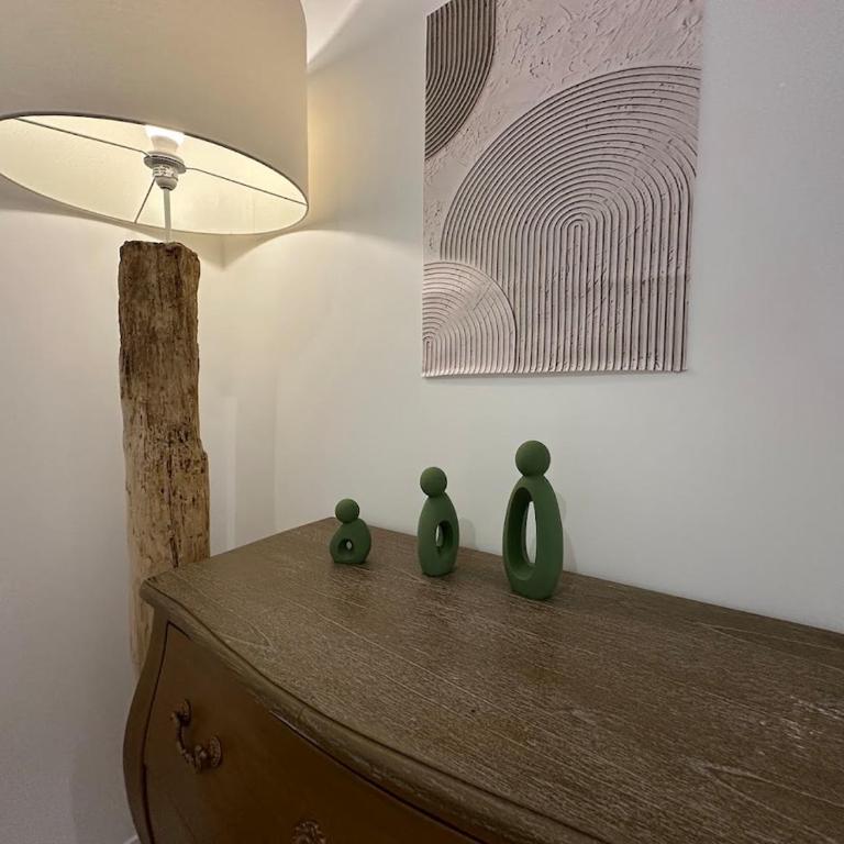 N T2 Girafe Tassigny 4 pers au calme - Appartement 2 Chambres - 6
