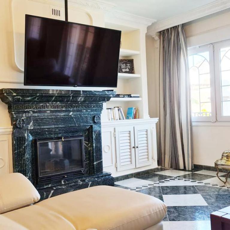 6 Bedroom Villa with Private Pool Games Room - Villa con piscina privada - 27