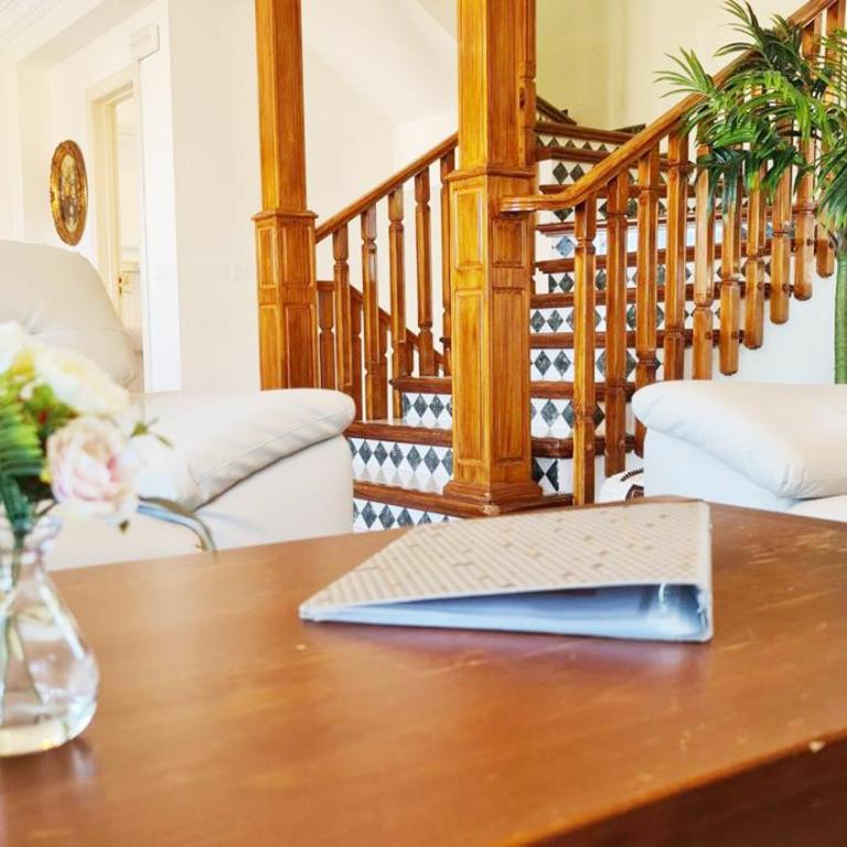 6 Bedroom Villa with Private Pool Games Room - Villa con piscina privada - 40