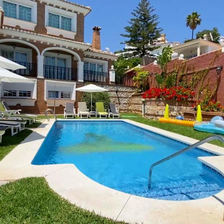 6 Bedroom Villa with Private Pool Games Room - Villa con piscina privada - 44
