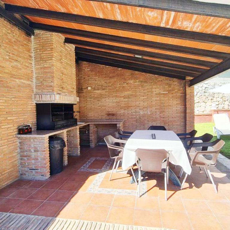 6 Bedroom Villa with Private Pool Games Room - Villa con piscina privada - 54