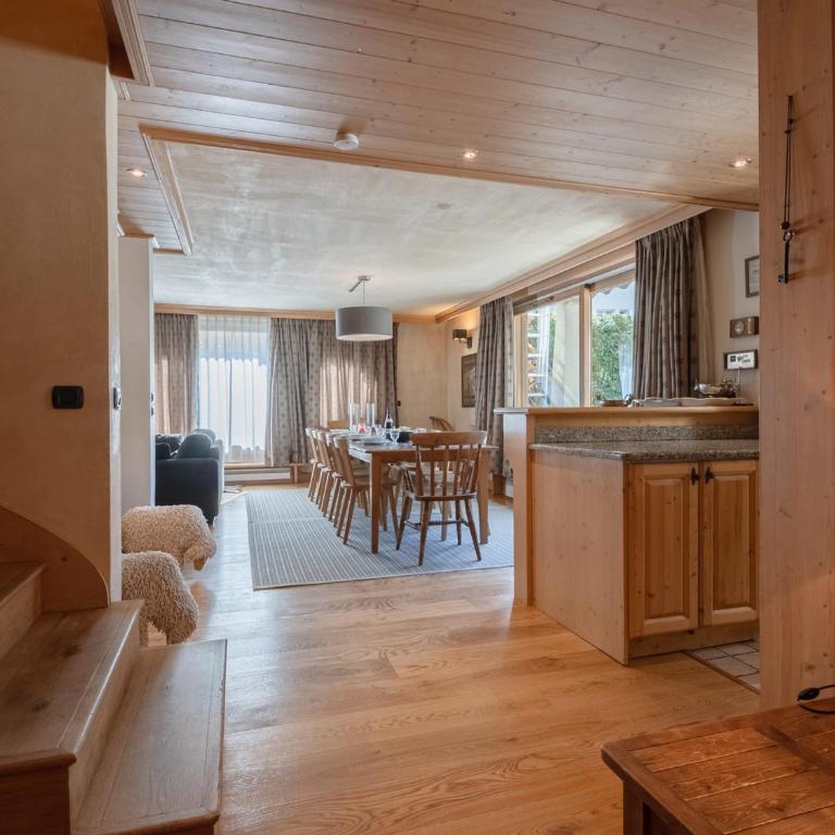 Grand appartement 6 pièces pour 10 pers. proche pistes, animaux OK, parking, WiFi - FR-1-343-223 - Apartment - 15