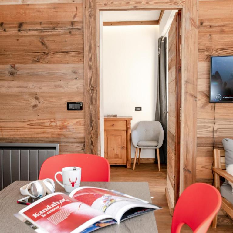 Appartement cosy avec terrasse au centre-ville, 4 pers, parking, WiFi - FR-1-343-222 - Apartment - 15
