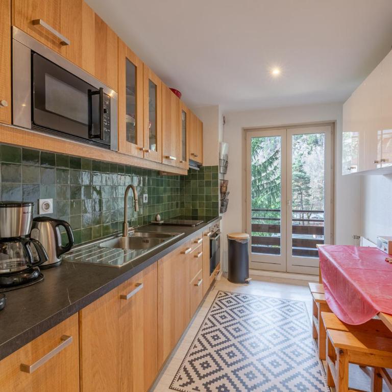 Appartement spacieux avec parking et animaux admis, proche de Chamonix - FR-1-343-273 - Appartement - 12