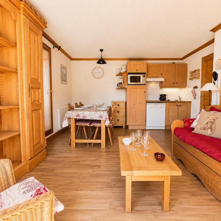 Appartement au cœur du village avec piscine et terrasse - Appartement 2 Chambres - 21