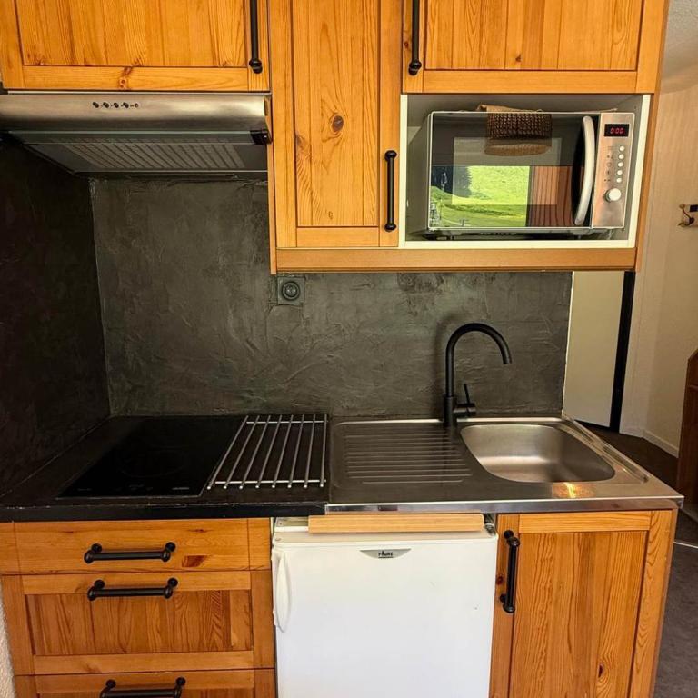 Studio cabine 24m² au pied des pistes avec balcon - Appartement 1 Chambre - 6
