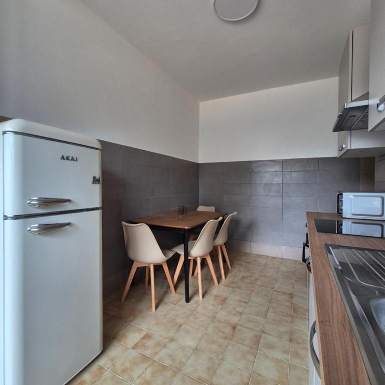 Spinaceto Modern Home, Roma EUR - Appartamento con 2 Camere da Letto - 10