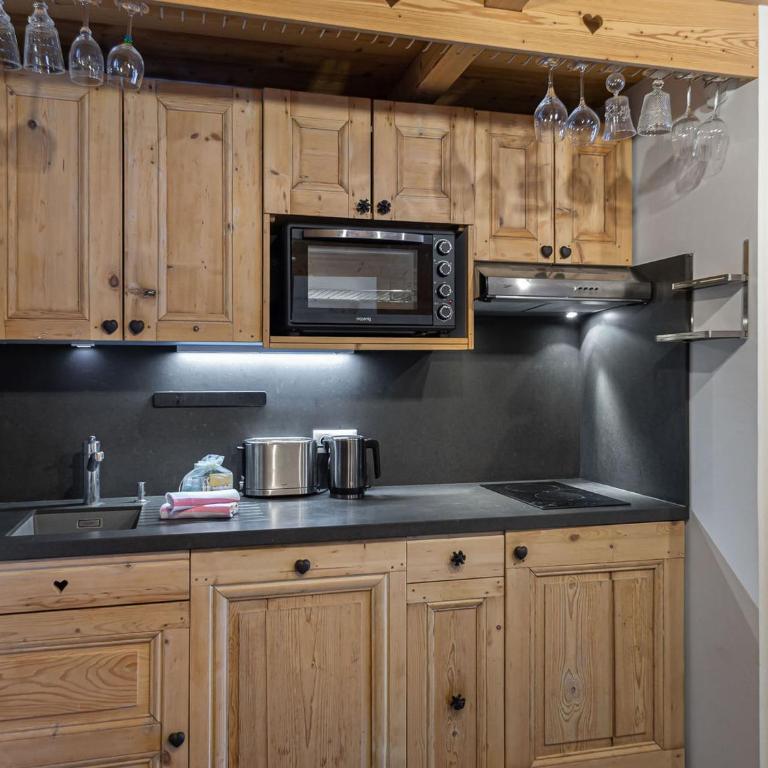 Lumineux duplex pour 8 pers, proche centre, Méribel - FR-1-565-78 - Apartment - 13