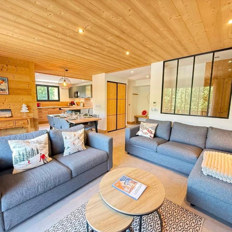 Appartement lumineux, chalet rénové, centre Les Gets, 6 pers, proche pistes, parking - FR-1-598-158 - Appartement - 1